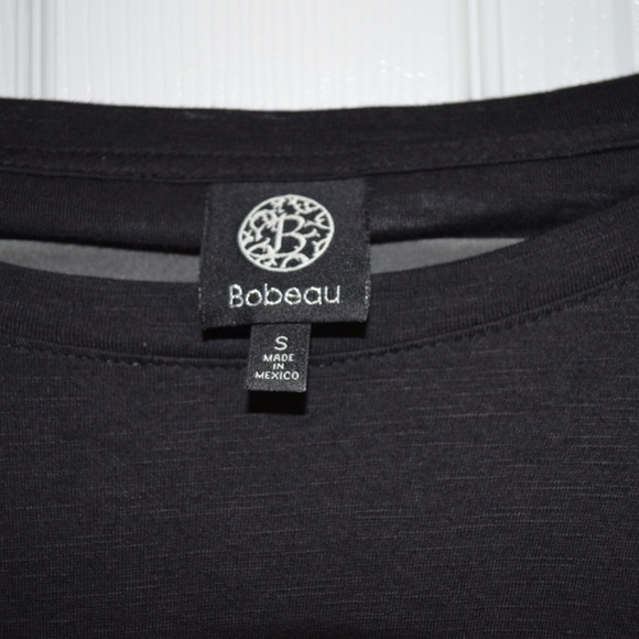 Twist Hem Top - Picture 2 of 3